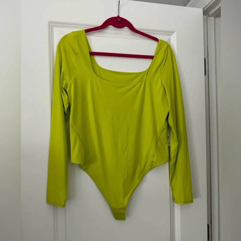 NWT Lululemon Wundermost Ultra Soft Nulu Square Neck Ling Sleeve Bodysuit XL